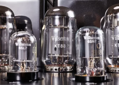 willsenton r8 kt88 black 7 45 Willsenton Audio